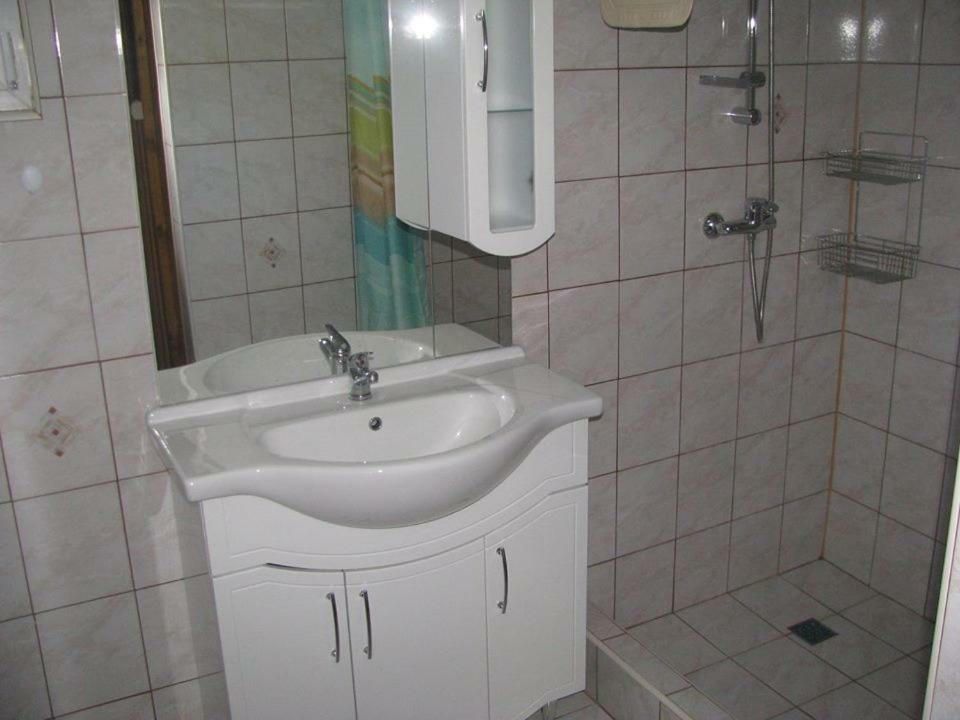 Bungalow Perun Blejska Dobrava Exteriör bild
